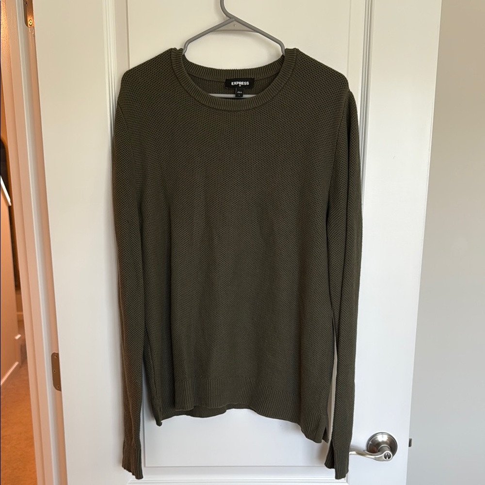 Express Men's Crewneck Sweater in Olive Green